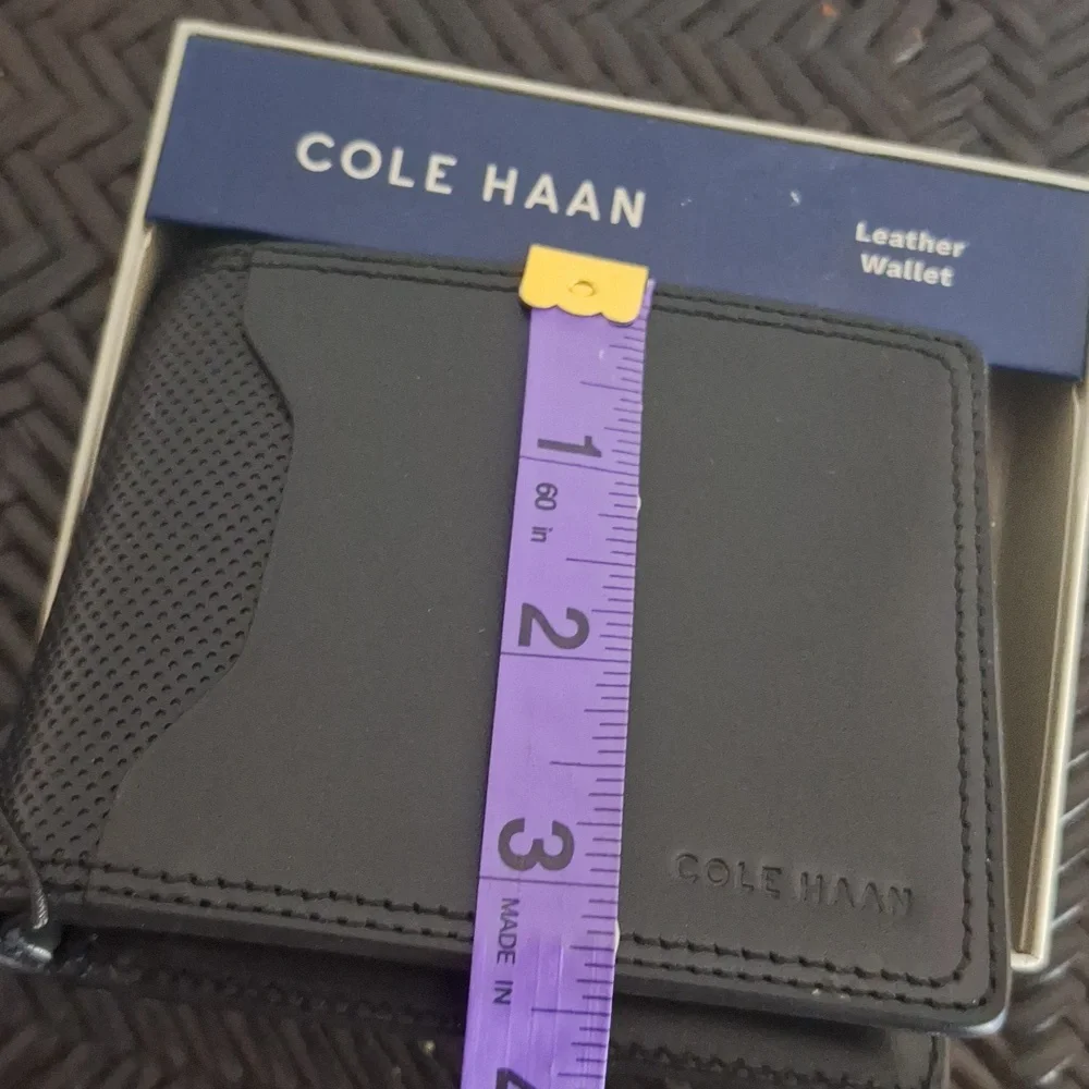 Cole Haan Leather Wallet Black Mens Classic Gift New in Box